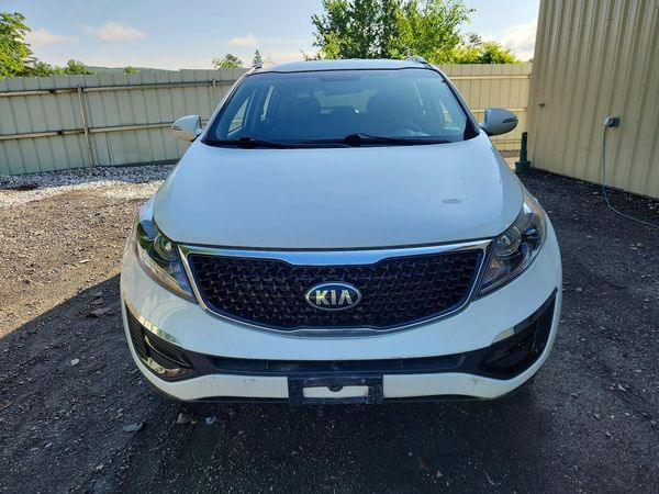 2015 KIA SPORTAGE GL - Middle-low