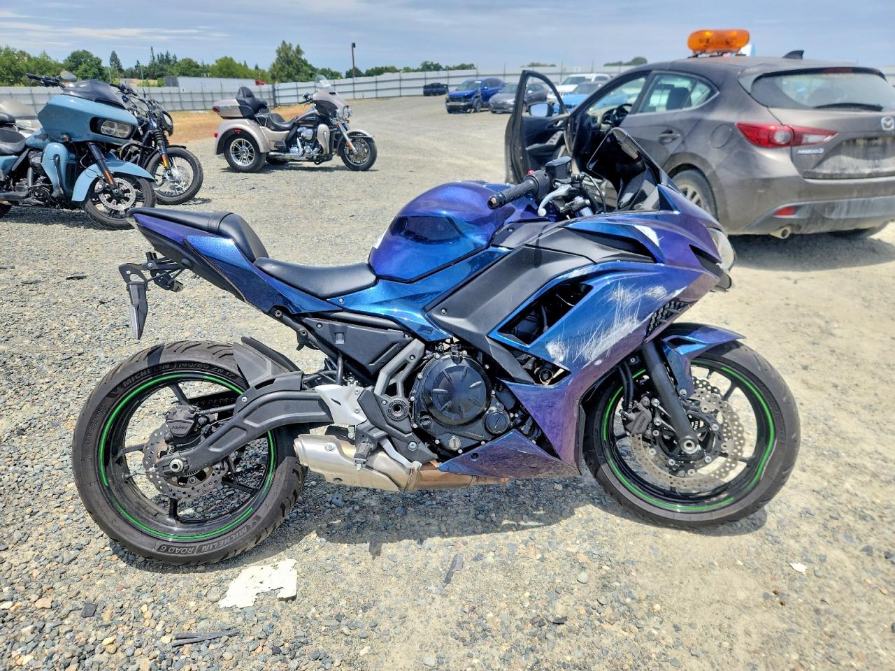 2025 KAWASAKI EX650