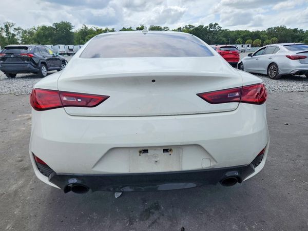 2018 INFINITI Q60
