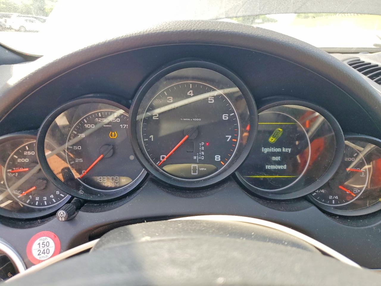 2014 PORSCHE CAYENNE