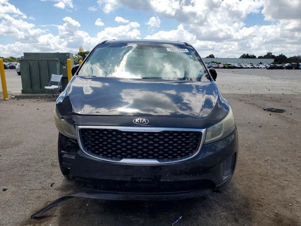 2015 KIA SEDONA