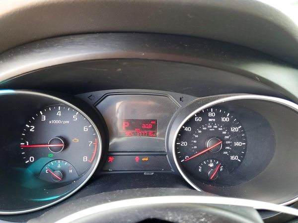 2015 KIA SEDONA