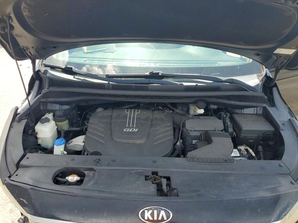 2015 KIA SEDONA