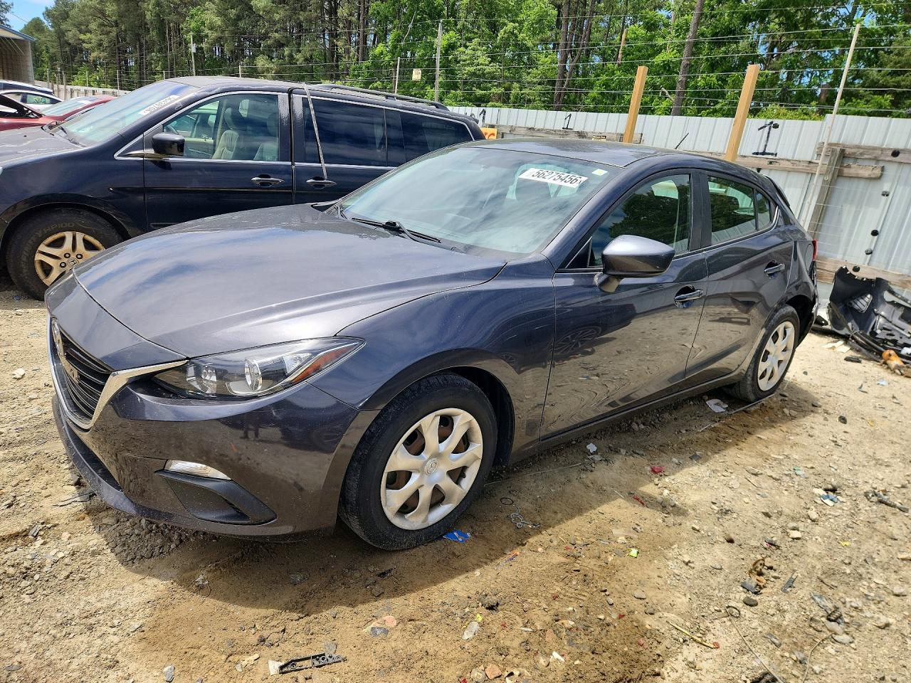 2016 MAZDA 3 SV/Base