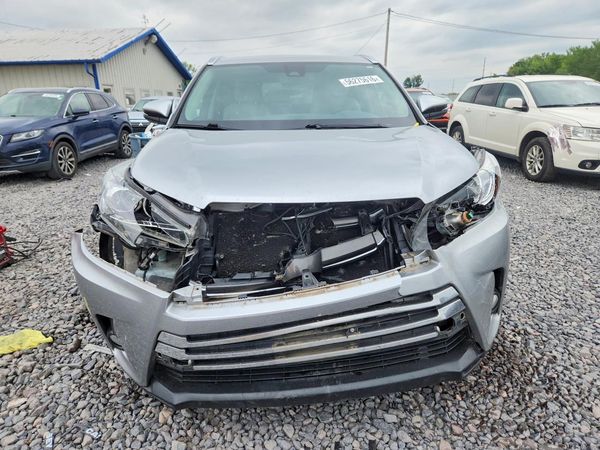 2017 TOYOTA HIGHLANDER Ltd/Ltd Platinum