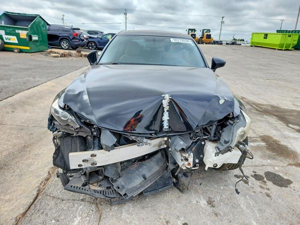 2016 LEXUS IS