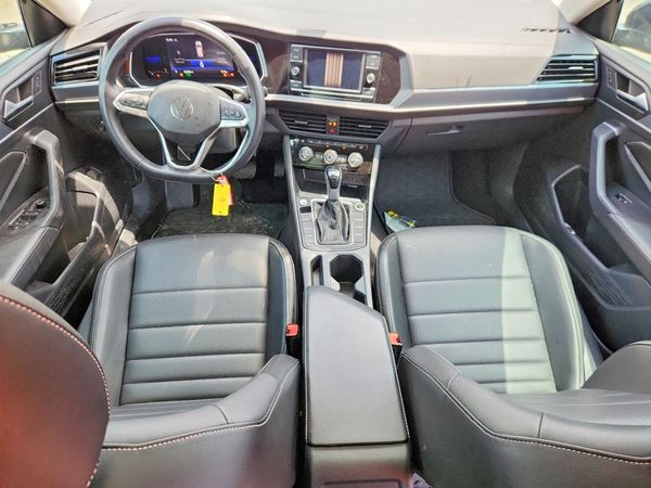 2022 VOLKSWAGEN JETTA SE w/ Sunroof