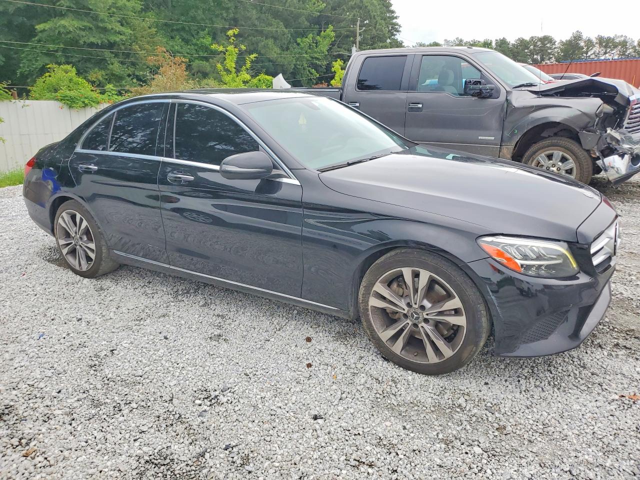 2019 MERCEDES-BENZ C C300