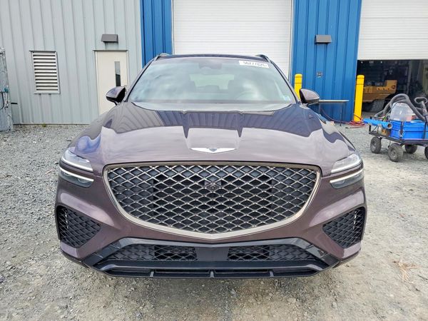2023 GENESIS GV70