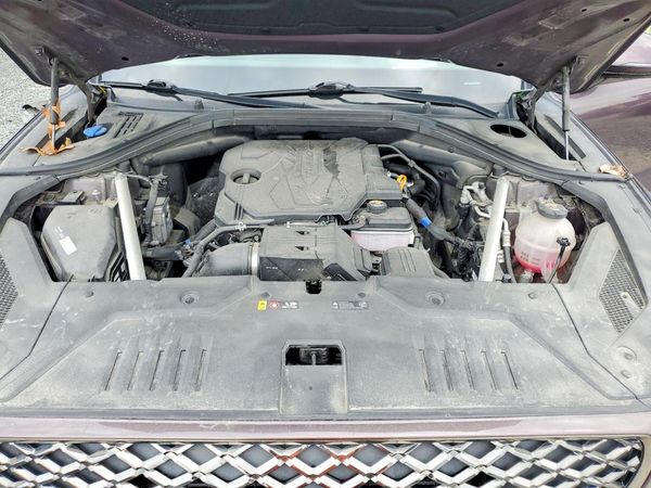 2023 GENESIS GV70
