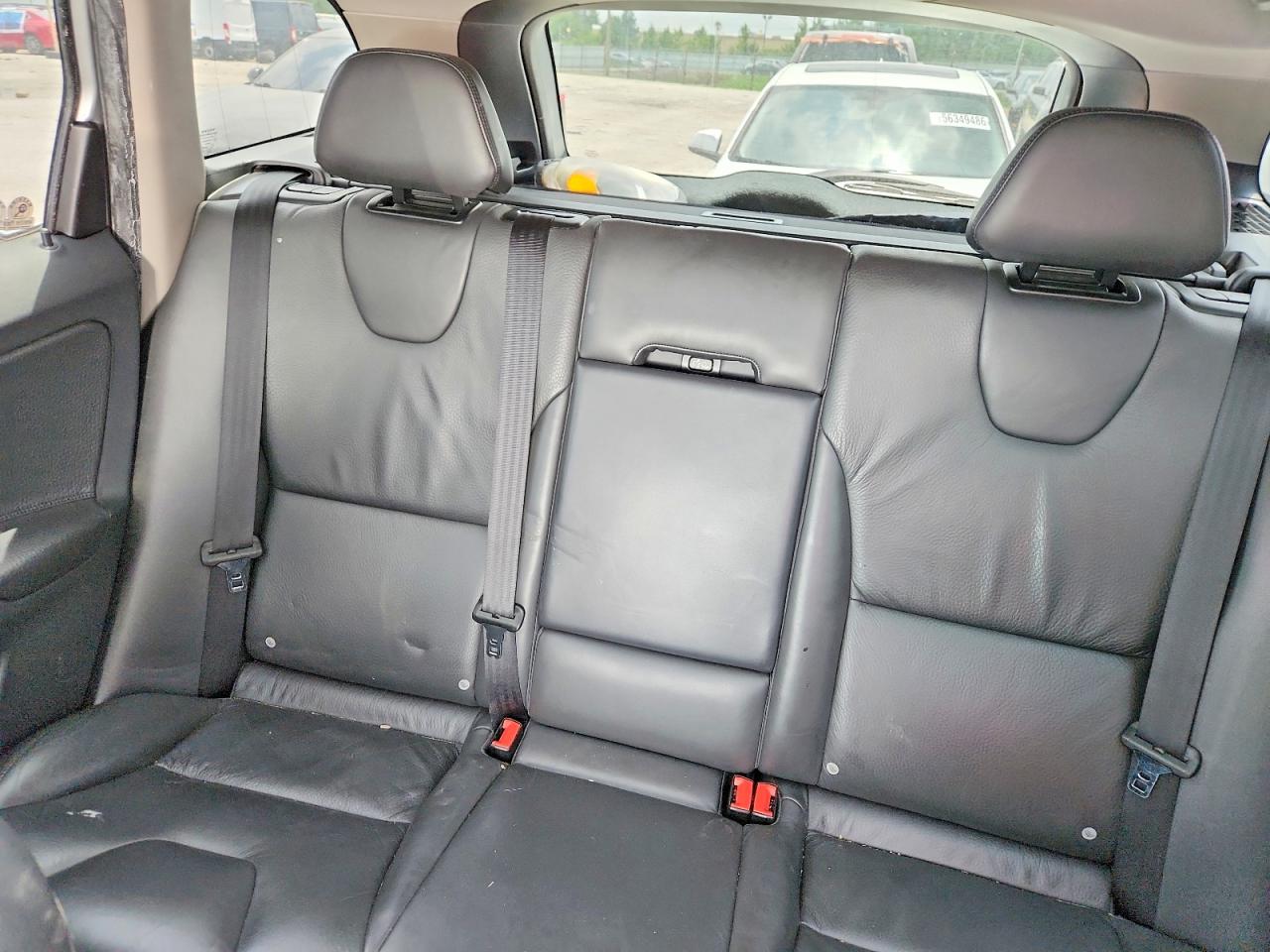 2014 VOLVO XC60