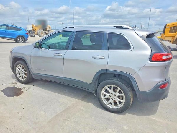 2016 JEEP CHEROKEE LATITUDE FWD