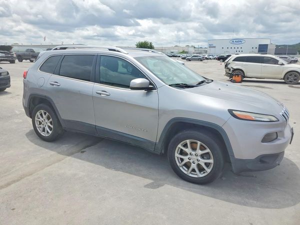 2016 JEEP CHEROKEE LATITUDE FWD