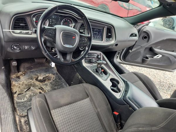 2021 DODGE CHALLENGER SXT