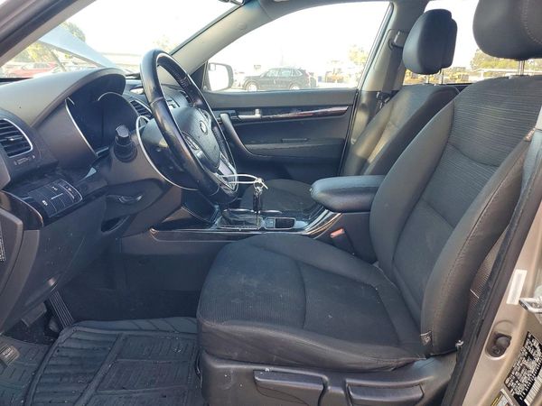 2015 KIA SORENTO GL