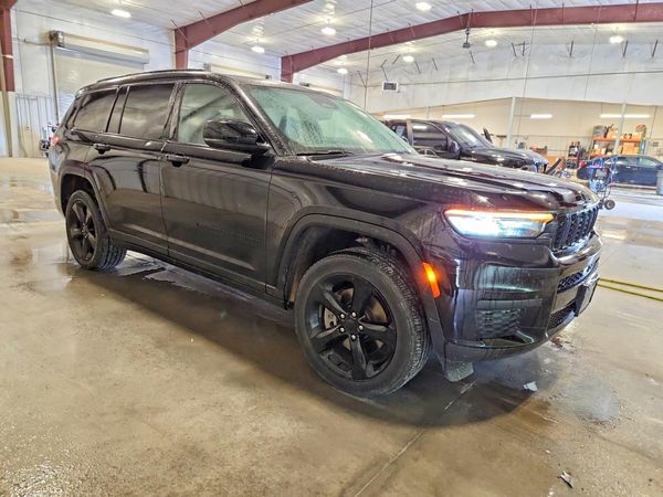 2024 JEEP GRAND CHEROKEE L LAREDO 4X4
