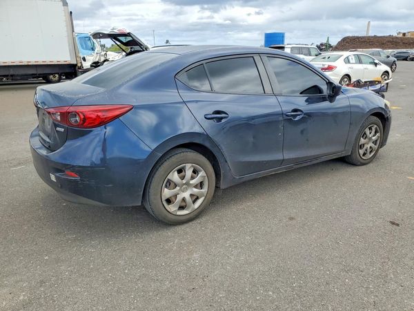 2015 MAZDA 3 Sport/GX