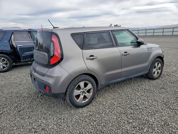 2017 KIA SOUL