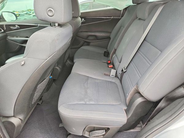 2019 KIA SORENTO L, LX, S