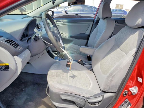 2017 HYUNDAI ACCENT SE Base