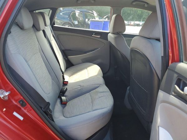 2017 HYUNDAI ACCENT SE Base