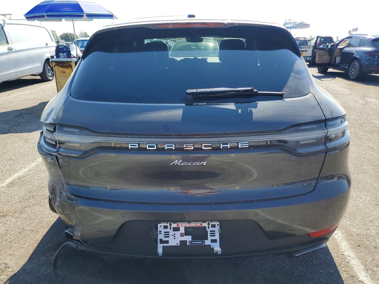 2019 PORSCHE MACAN