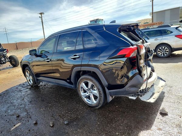 2019 TOYOTA RAV4