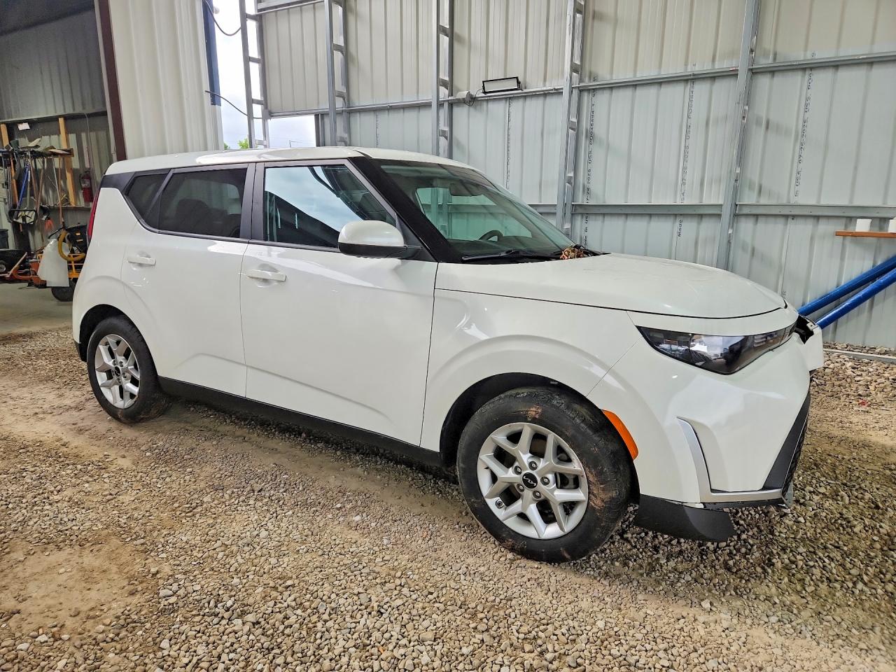 2024 KIA SOUL LX, S