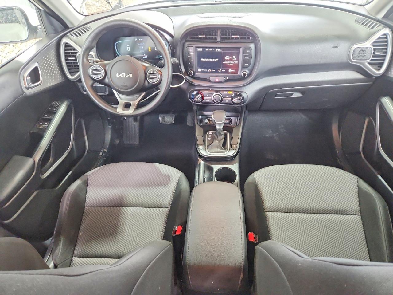 2024 KIA SOUL LX, S