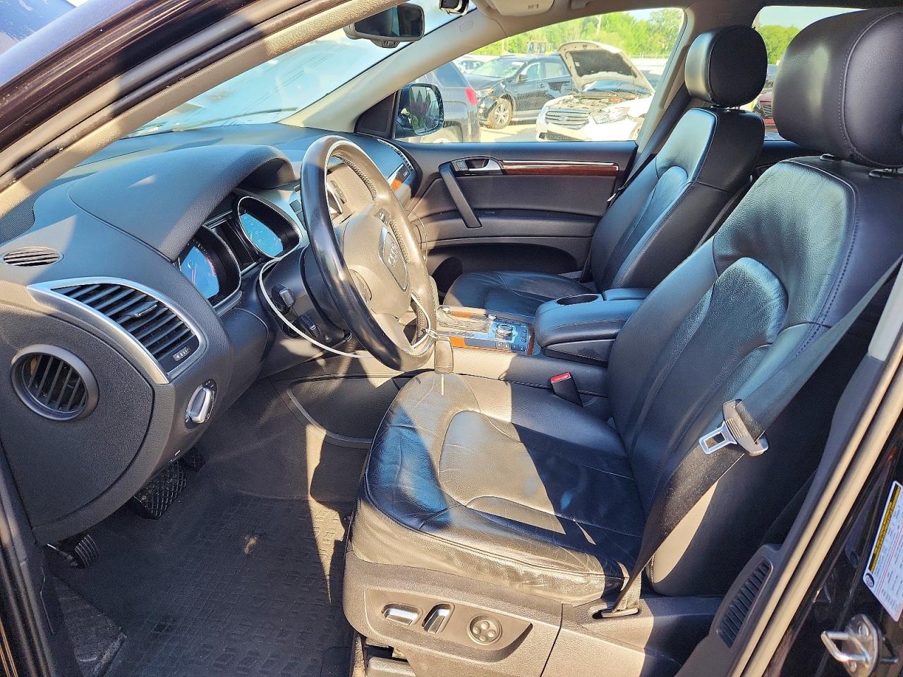 2011 AUDI Q7 Premium