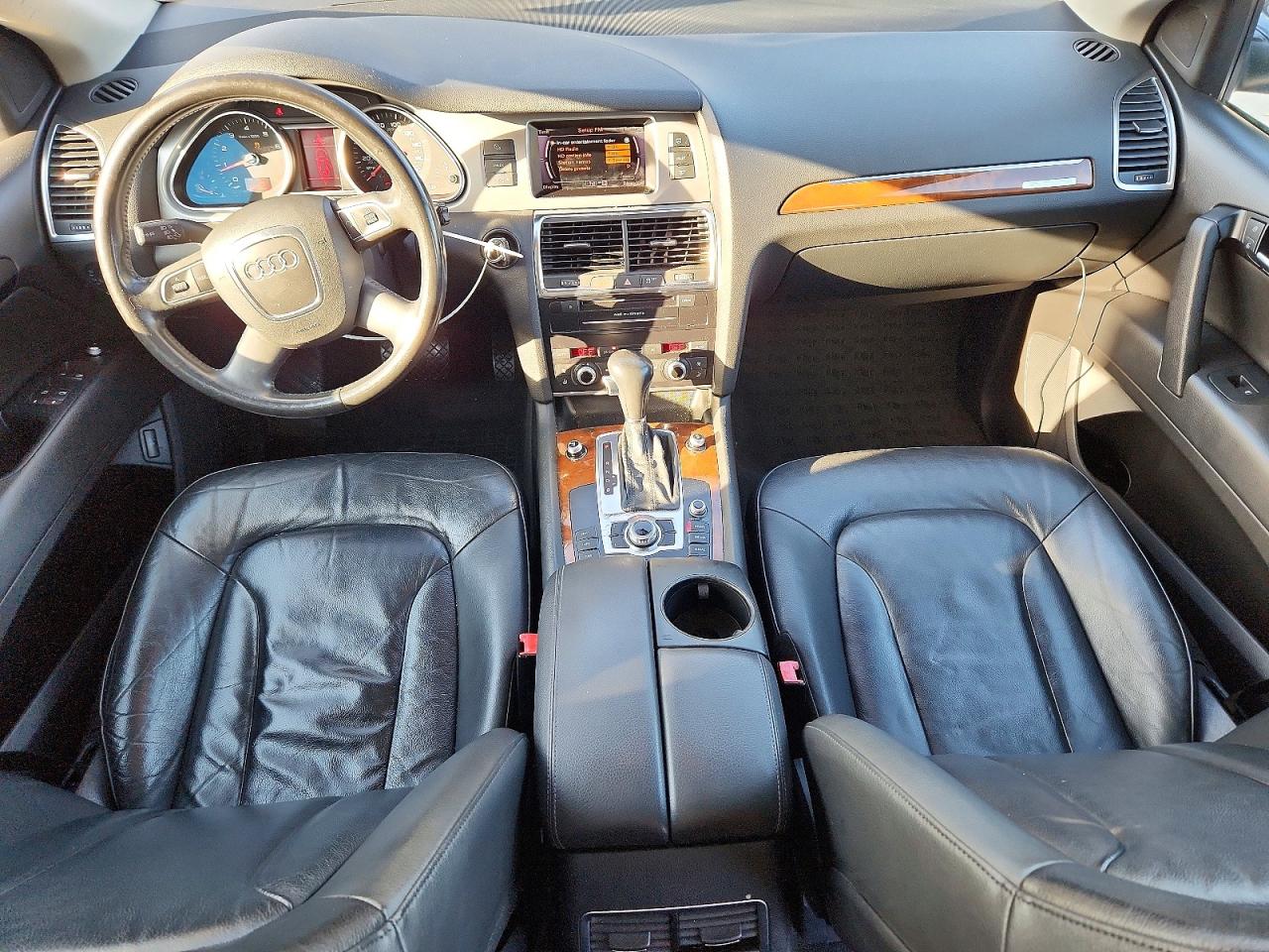 2011 AUDI Q7 Premium