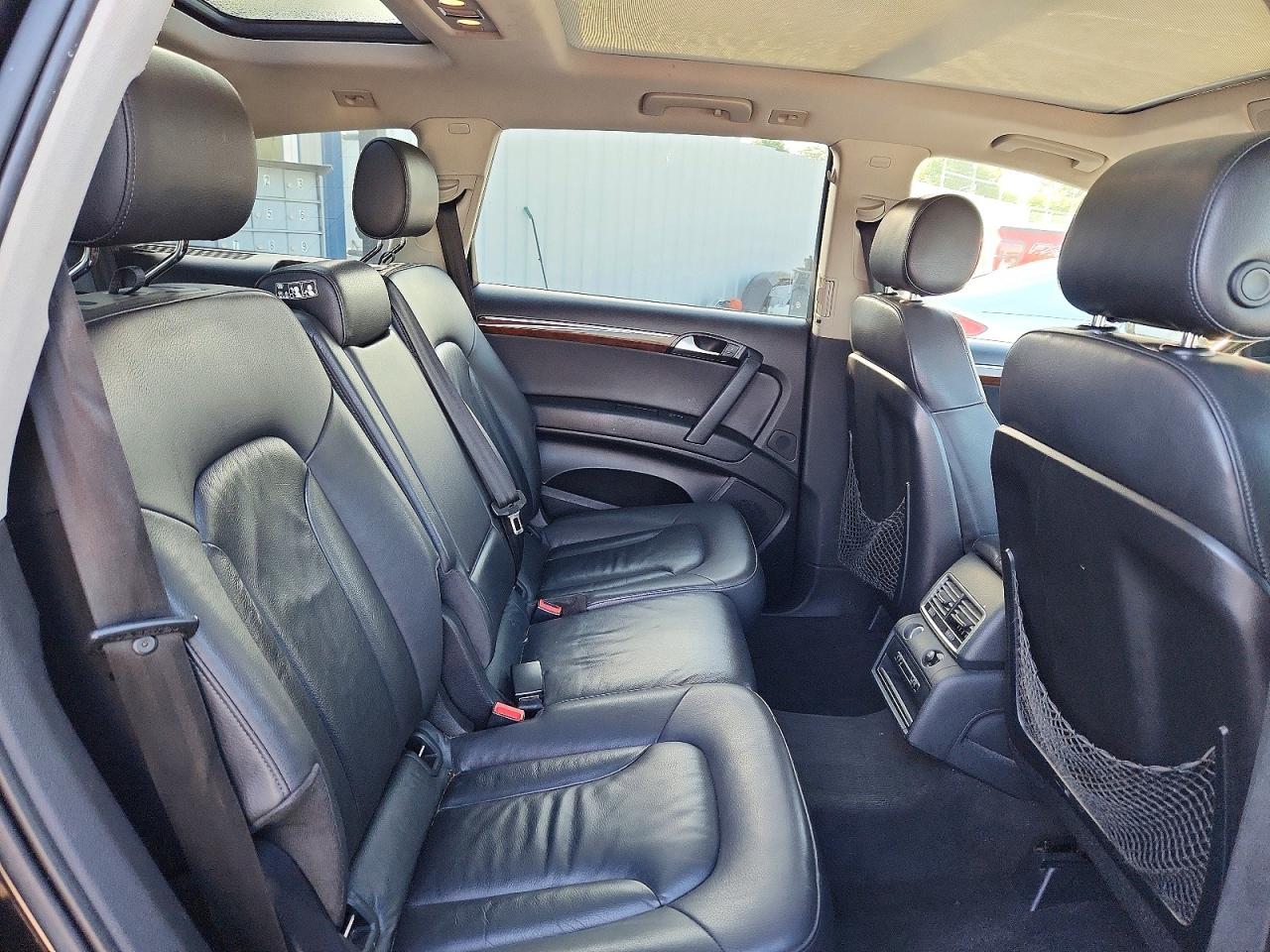 2011 AUDI Q7 Premium