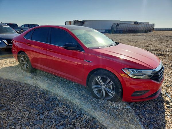 2021 VOLKSWAGEN JETTA S / SE / R-Line