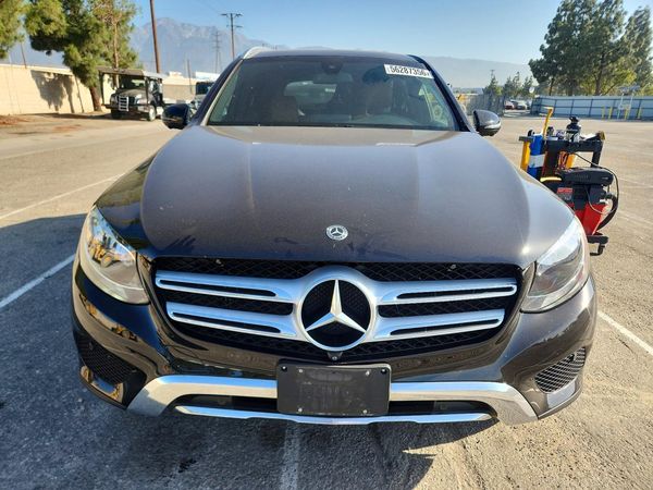 2019 MERCEDES-BENZ GLC GLC 300-4M