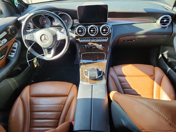 2019 MERCEDES-BENZ GLC GLC 300-4M