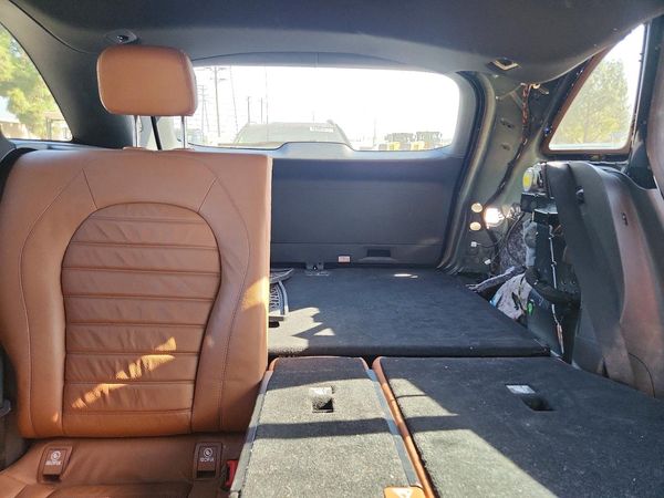 2019 MERCEDES-BENZ GLC GLC 300-4M