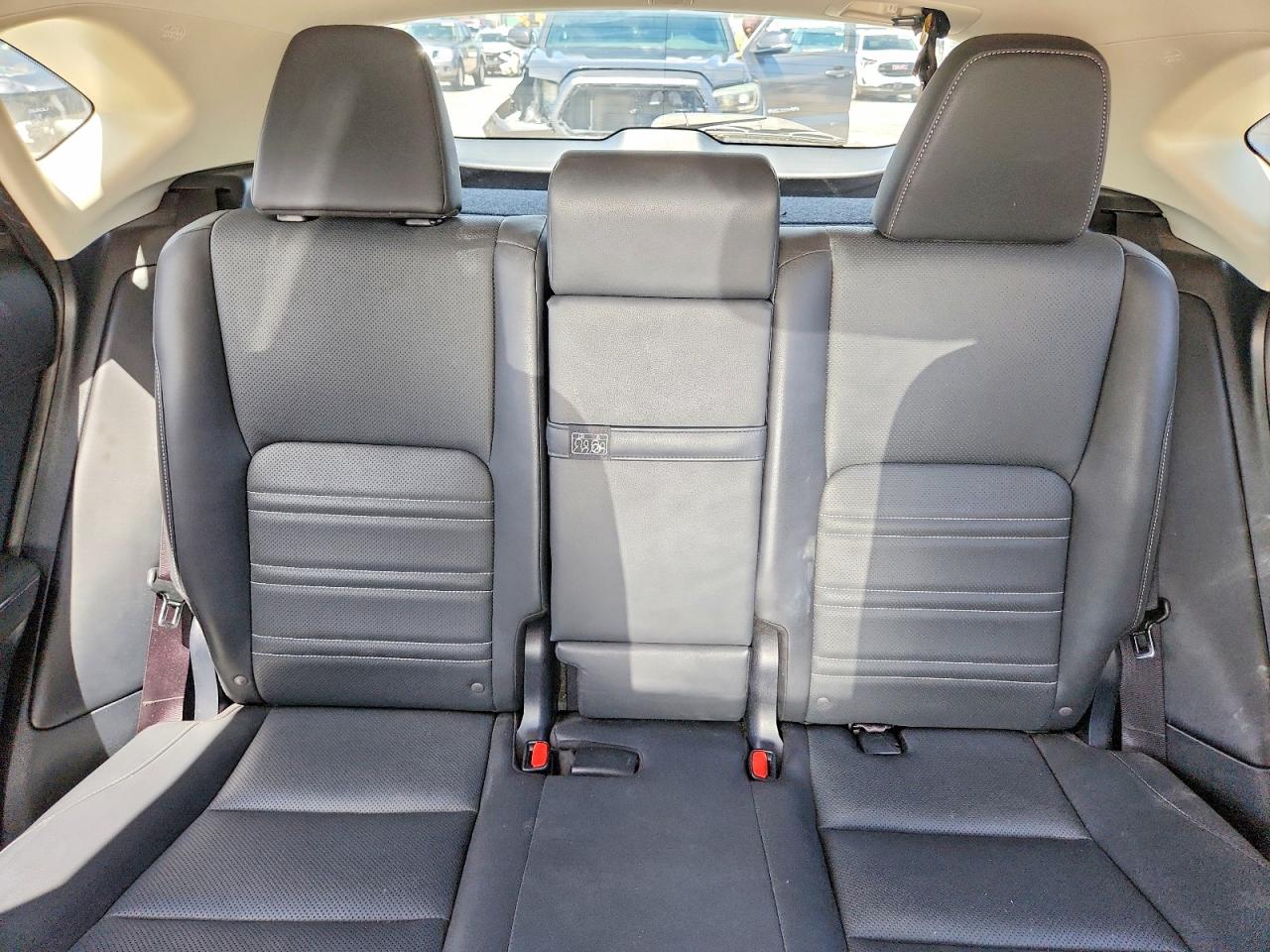 2015 LEXUS NX 200t Luxury