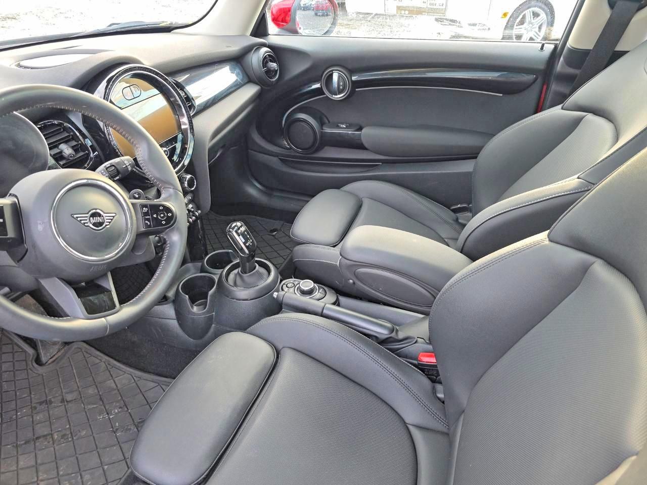 2024 MINI COOPER