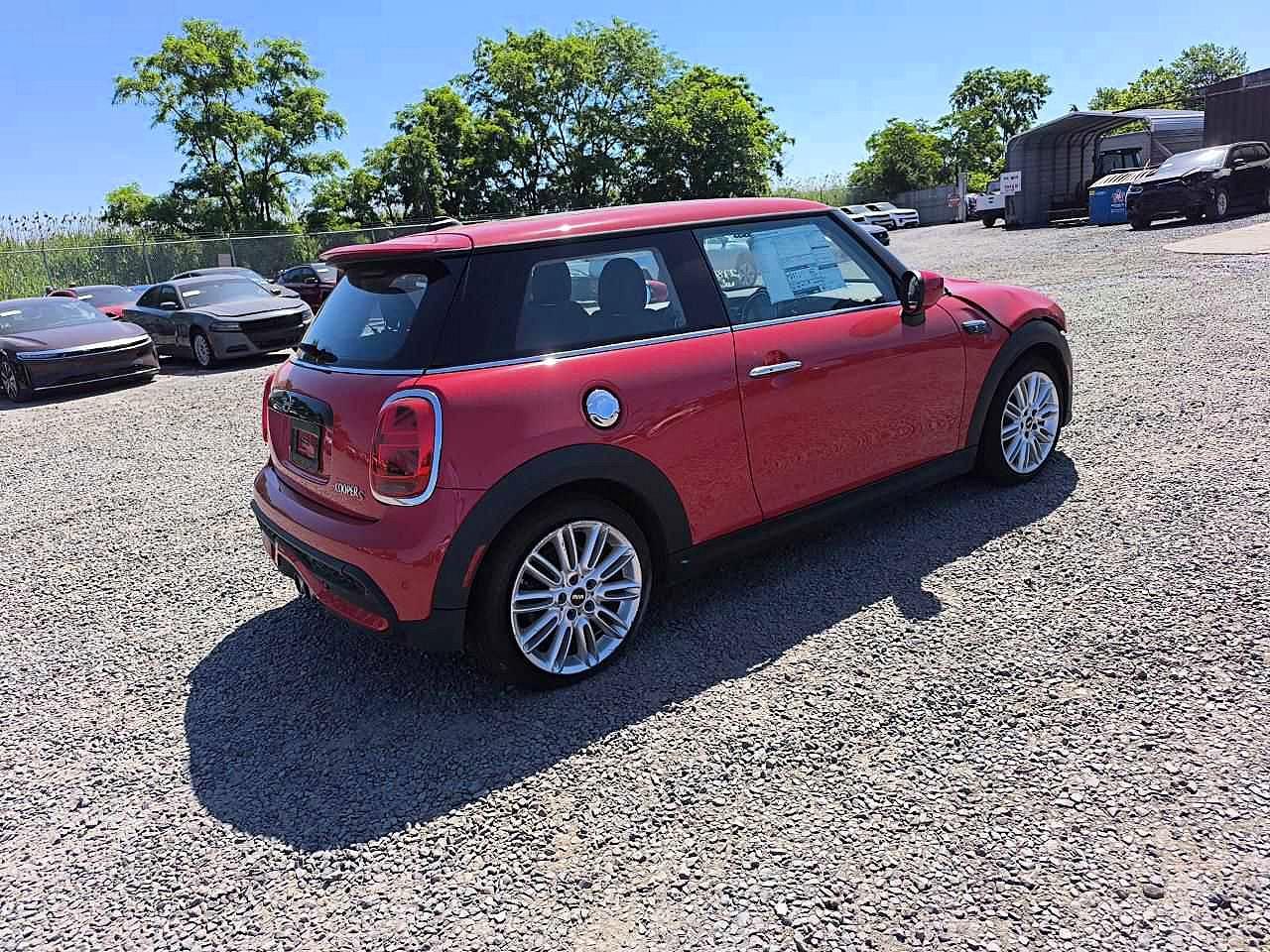 2024 MINI COOPER