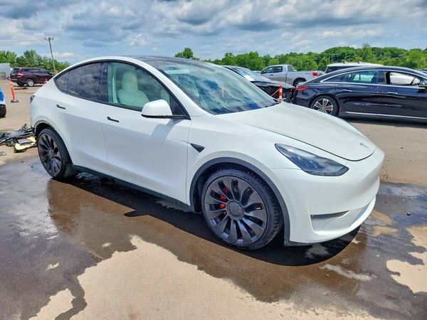 2021 TESLA MODEL Y