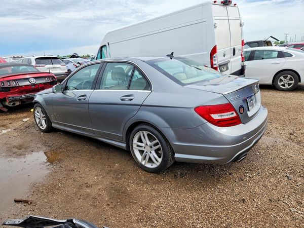 2013 MERCEDES-BENZ C C300