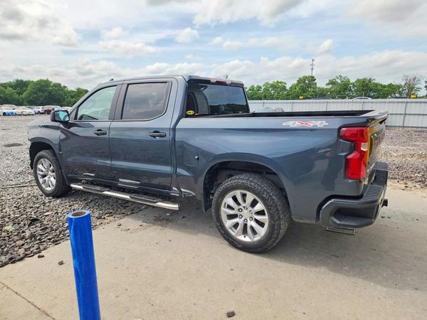 2020 CHEVROLET SILVERADO Custom