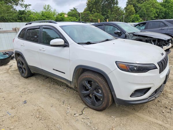 2019 JEEP CHEROKEE LATITUDE PLUS 4X4