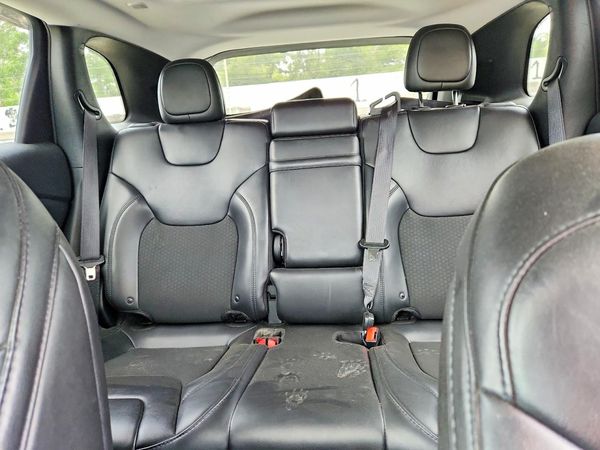 2019 JEEP CHEROKEE LATITUDE PLUS 4X4