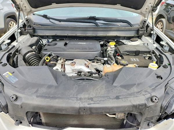 2019 JEEP CHEROKEE LATITUDE PLUS 4X4
