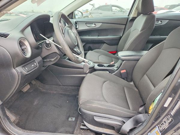 2021 KIA FORTE FE, LXS — DENT