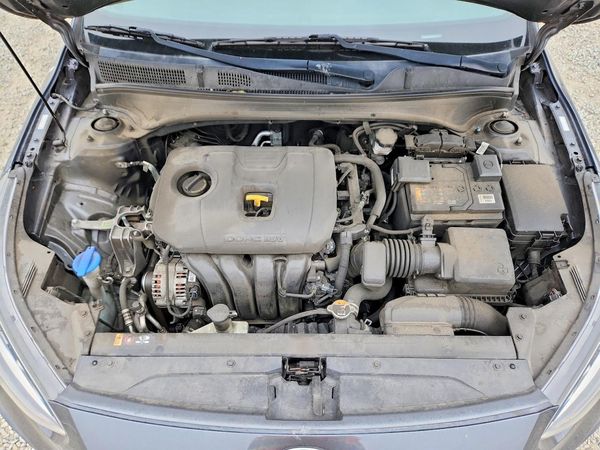 2021 KIA FORTE FE, LXS — Engine bay
