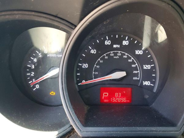 2017 KIA RIO LX