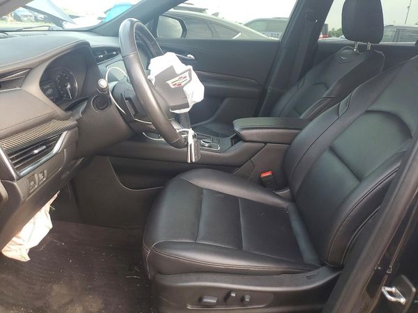 2022 CADILLAC XT4 Sport