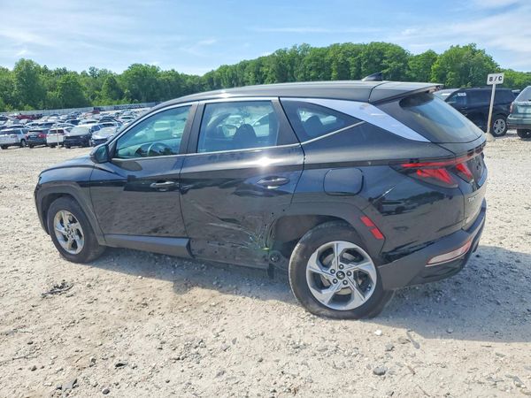 2022 HYUNDAI TUCSON SE